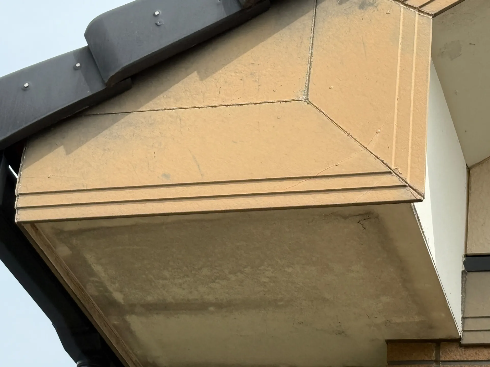 川越市にて外壁塗装の現地調査