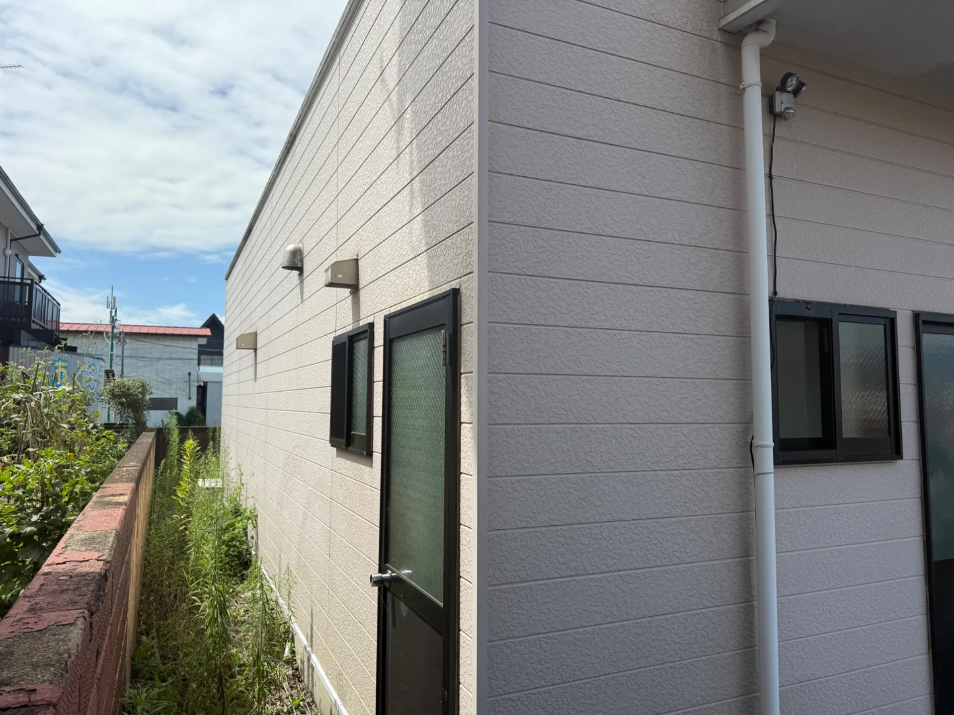 川越市にて外壁塗装の現調を行いました