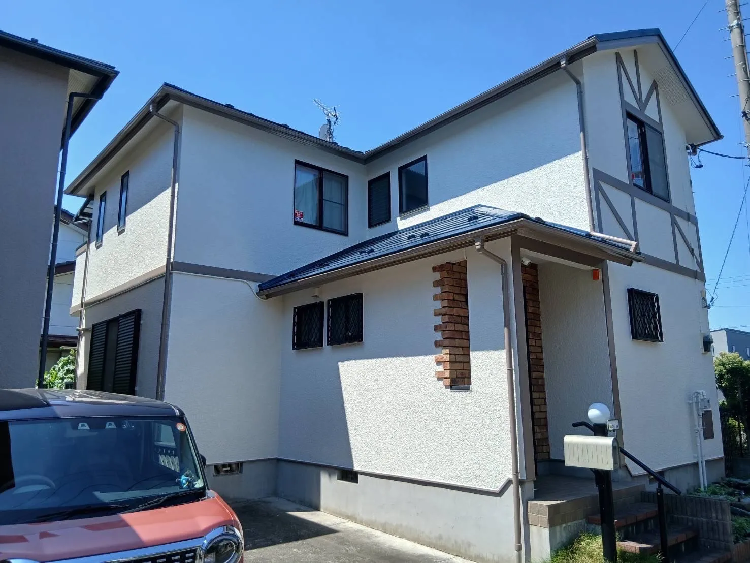 北本市にて外壁屋根塗装の現場が完工です