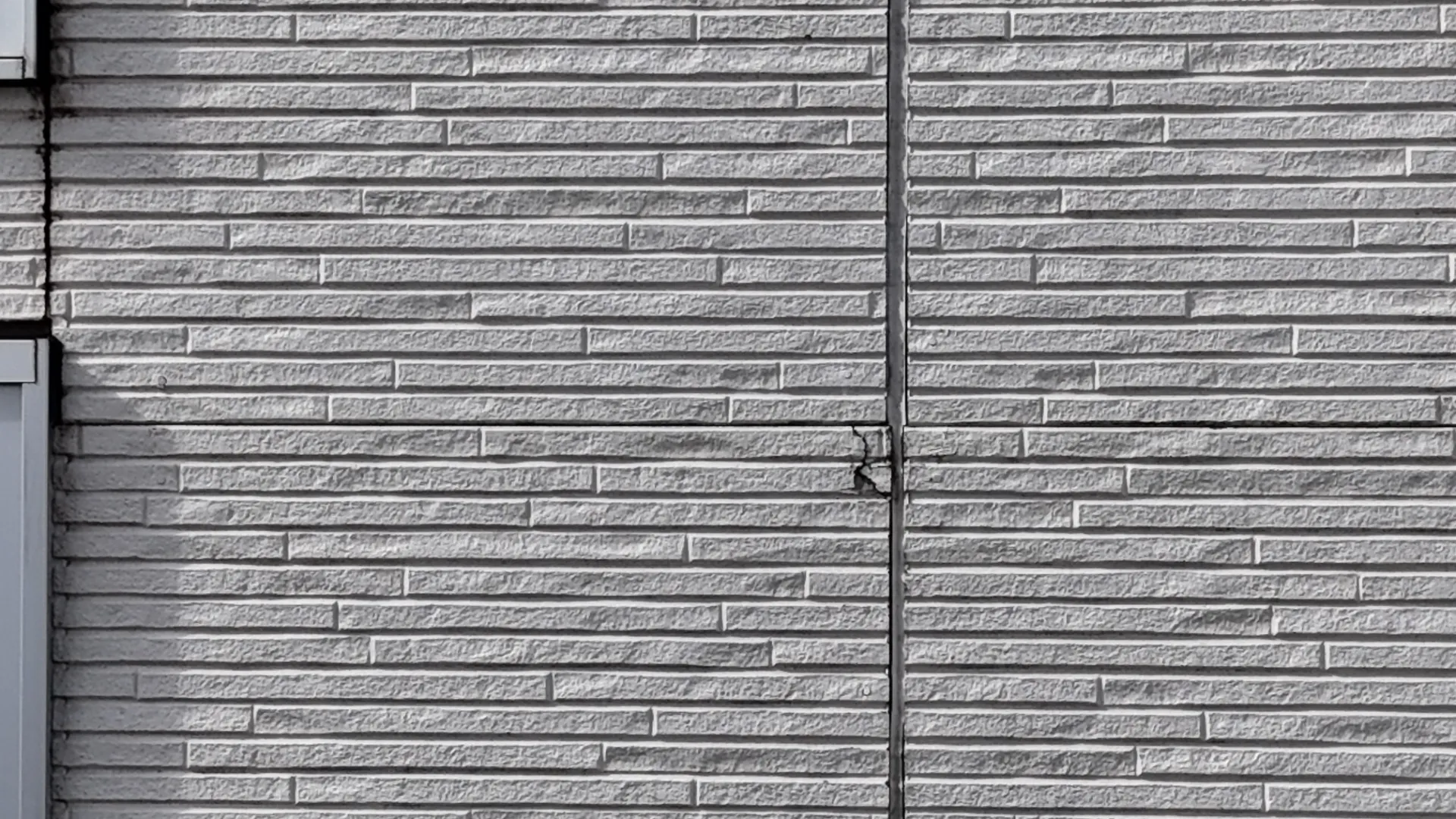 狭山市にて外壁塗装の現地調査をおこないました