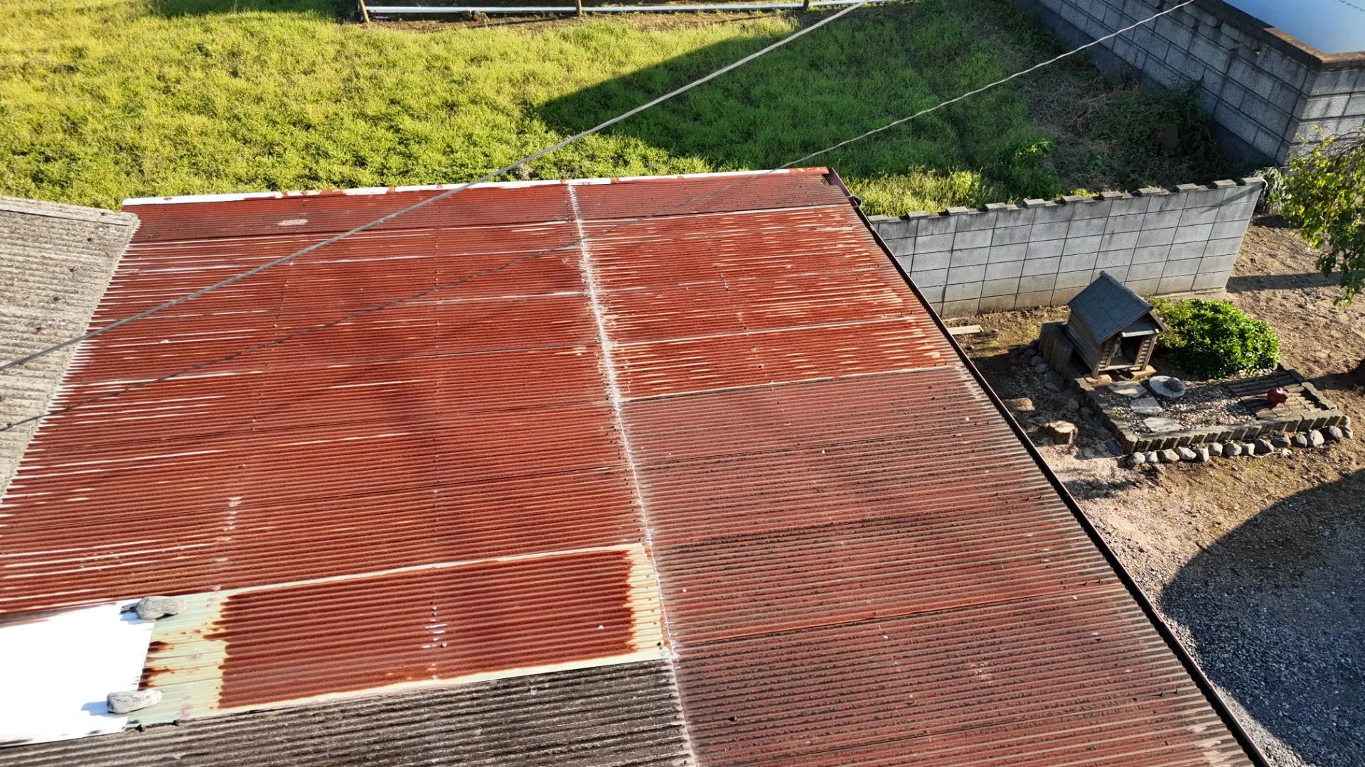 熊谷市にて倉庫の塗装や屋根葺き替えの調査